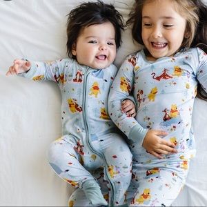 Little sleepies Winnie the Pooh and pals ZIPPY.